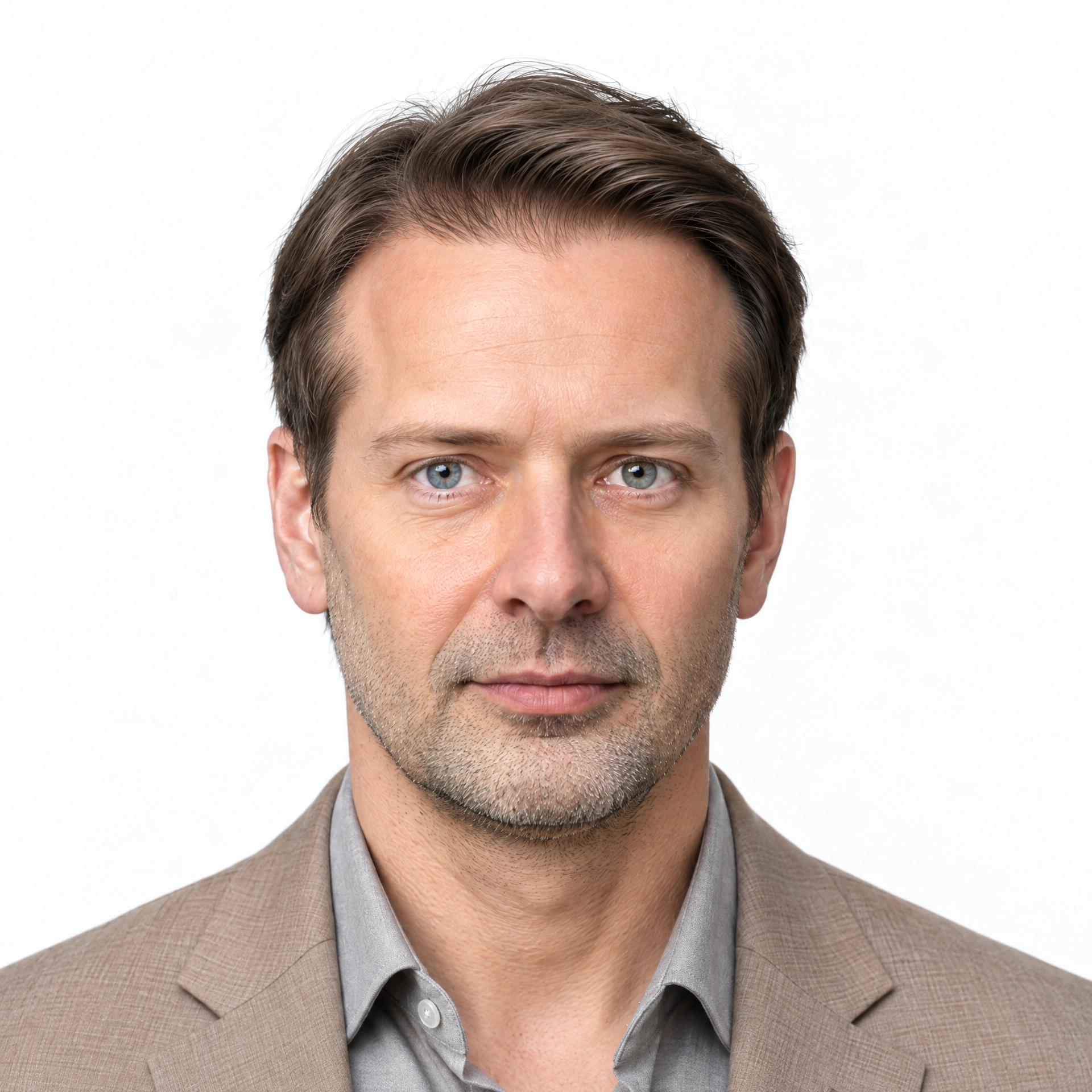 Adrian Whitmore, Editor-in-Chief at OnsaFX News
